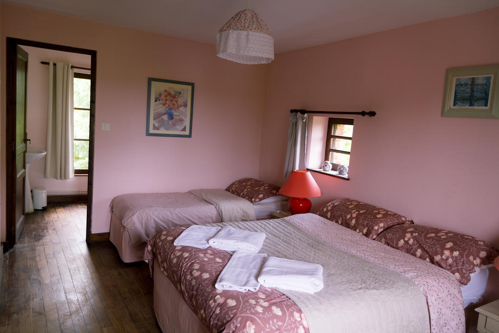 Le Moulin De Tigny Bed & Breakfast Oda fotoğraf